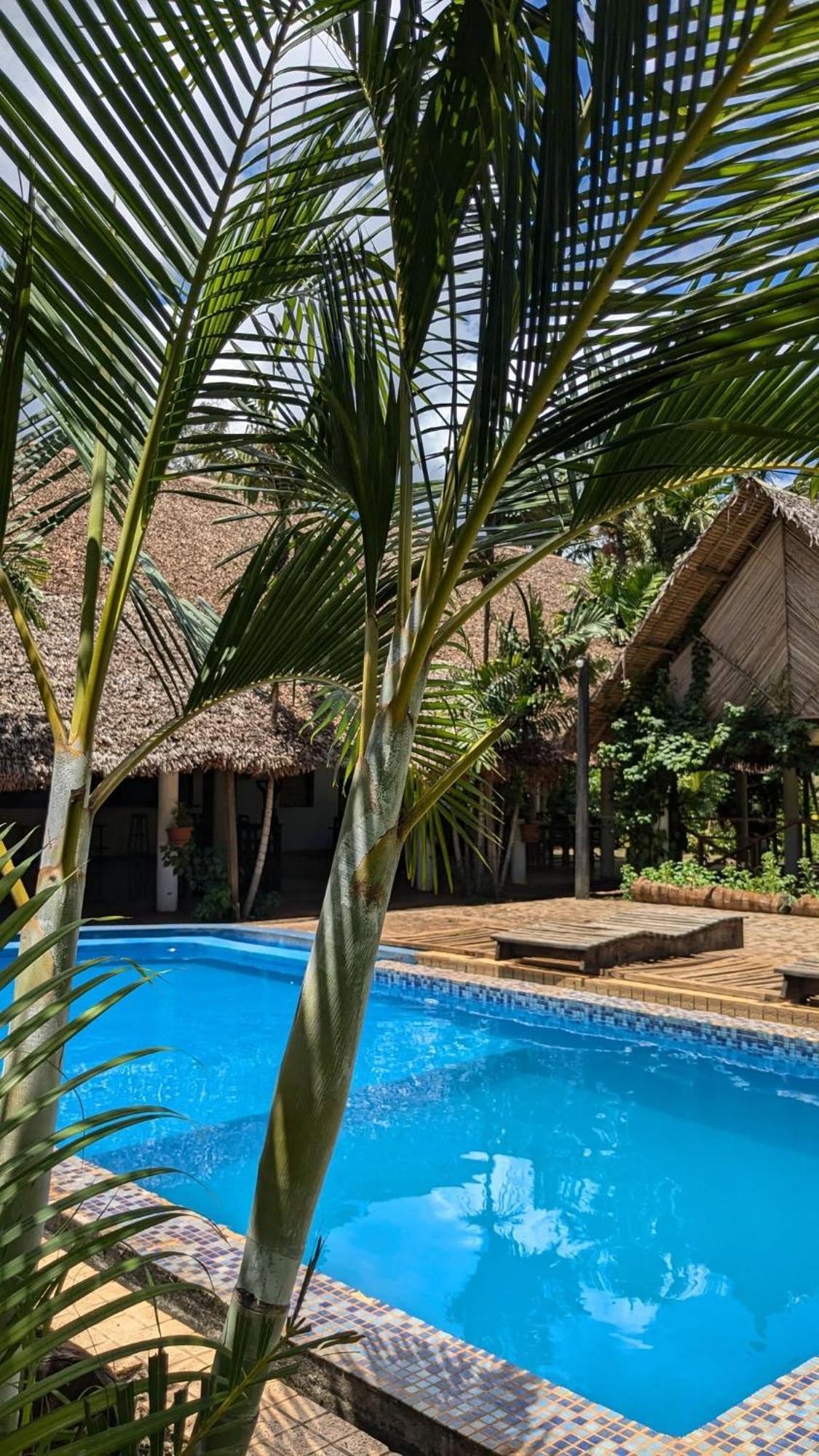 Ar Sun Hotel Antsiranana ภายนอก รูปภาพ