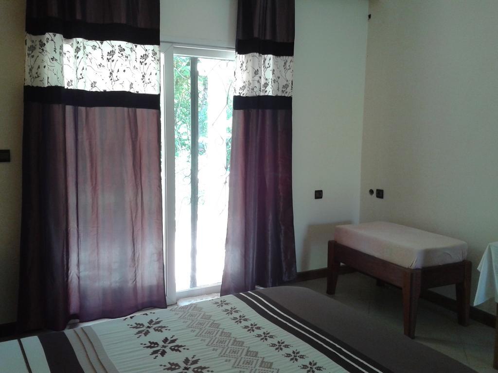 Ar Sun Hotel Antsiranana ภายนอก รูปภาพ